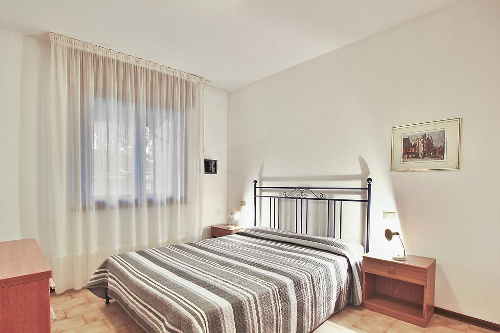 Villa Renata Lignano Sabbiadoro Phòng bức ảnh